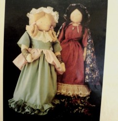 PLUM PUDDING,SPRING TEA HAND MAIDEN GARDEN DOLLS PATTERN